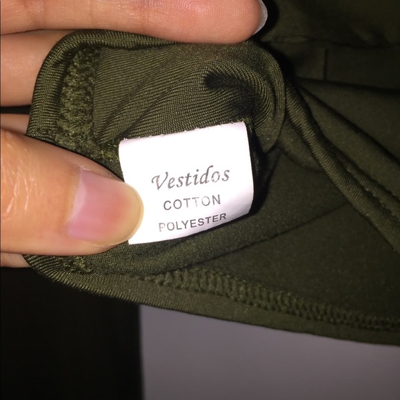 Cross Front Long Sleeve Crop Top - Picture 5 of 6